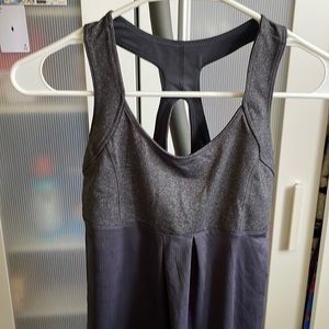 Brand new without tag exercise top, size xs, loose fit, dark gray